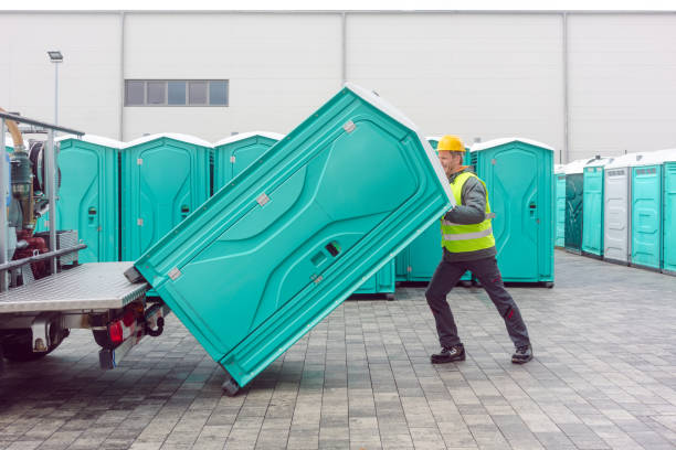 Types of Portable Toilets We Offer in Palo, IA